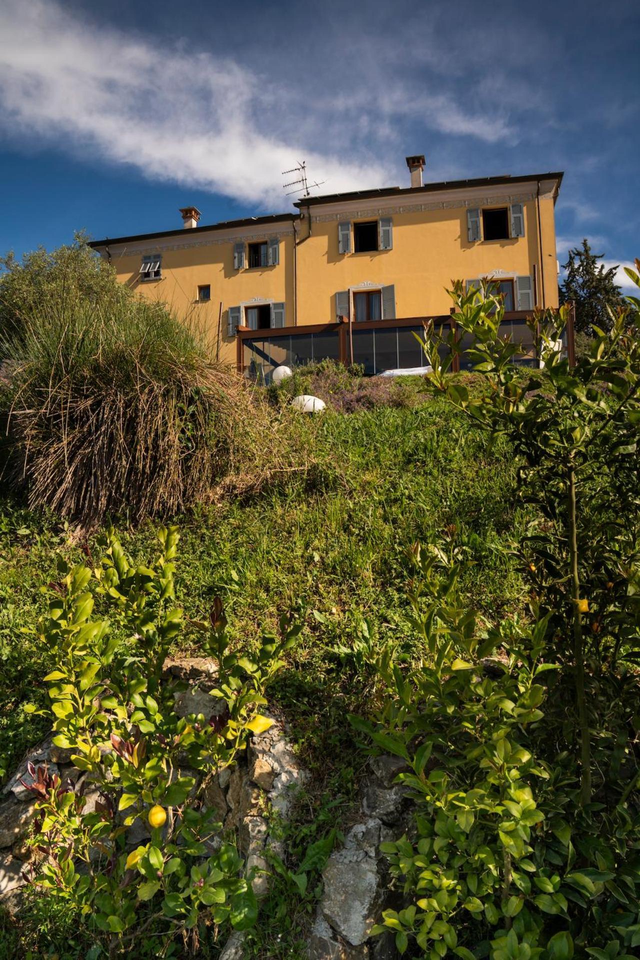 Locanda De Banchieri Fosdinovo Exterior photo